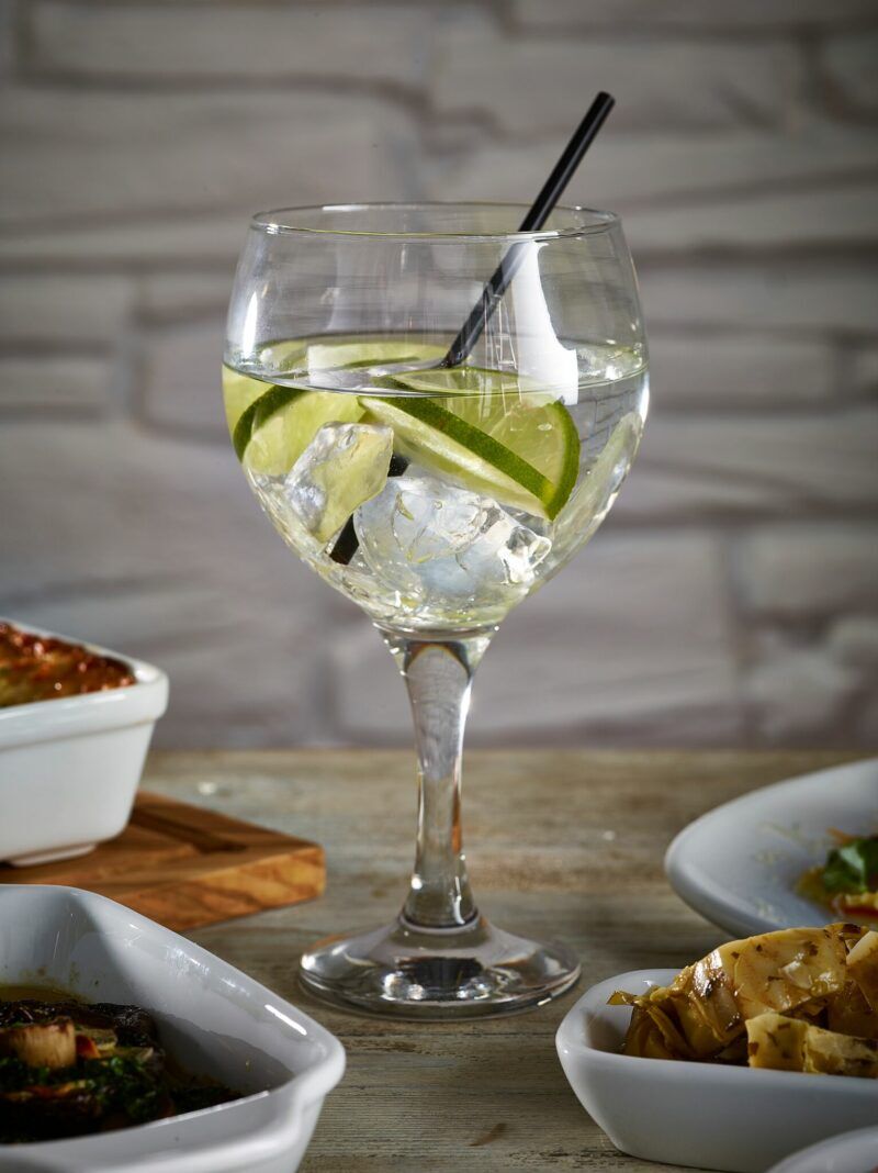Gin and Tonic Cocktail Glass 64.5cl / 22.5oz, 12 Pack and Glassware Storage Box - Image 2