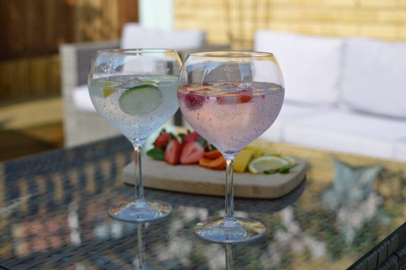 reusable plastic gin glasses UK