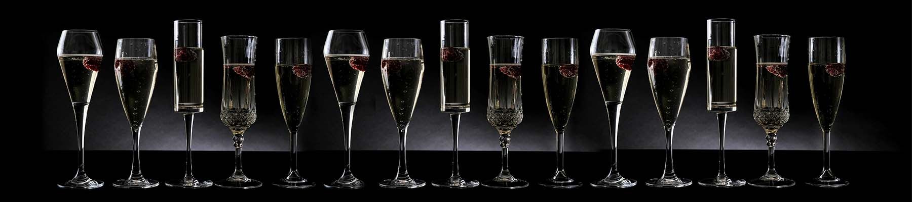 Champagne Plastic Glassware UK Delivery