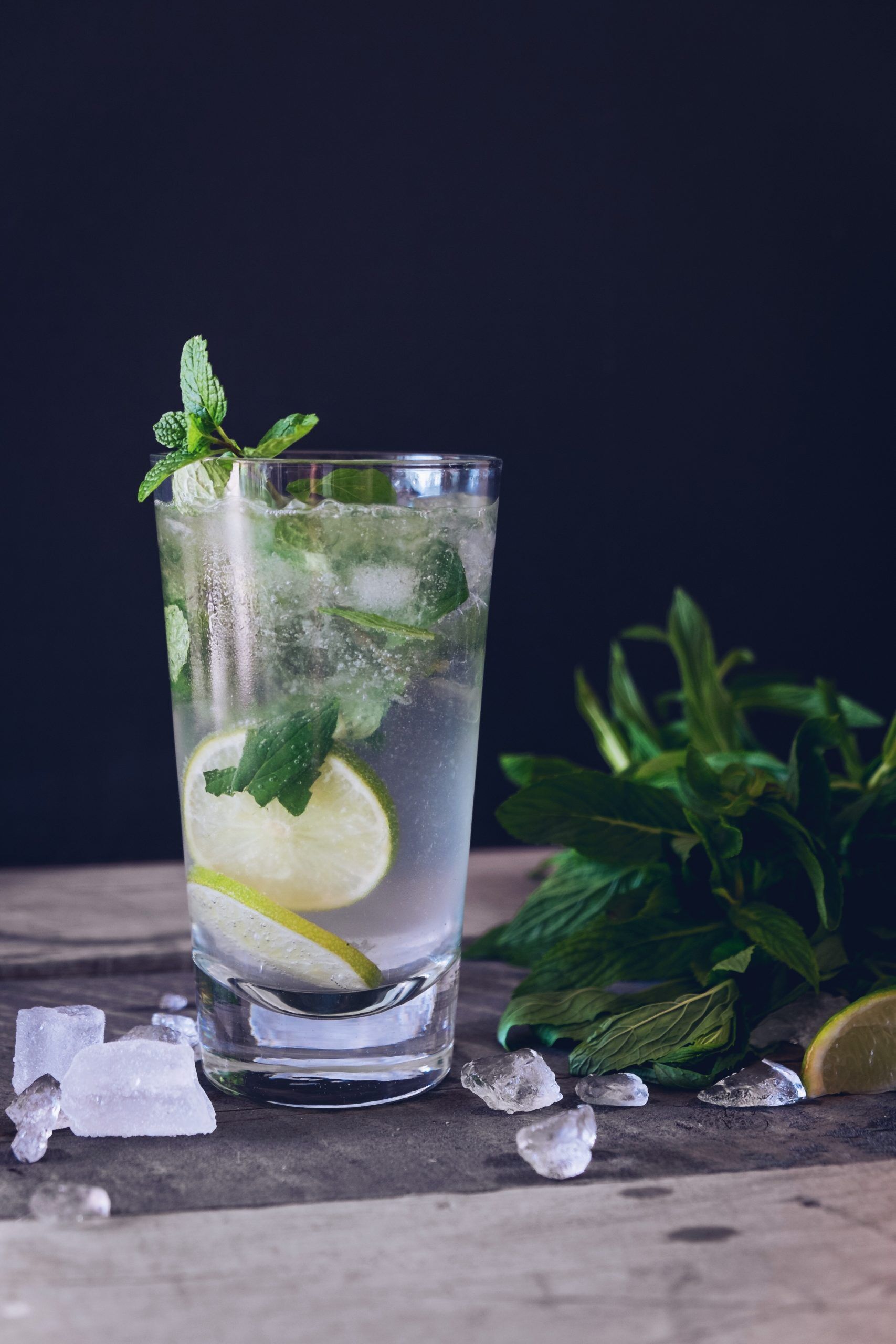 how to make a mojito