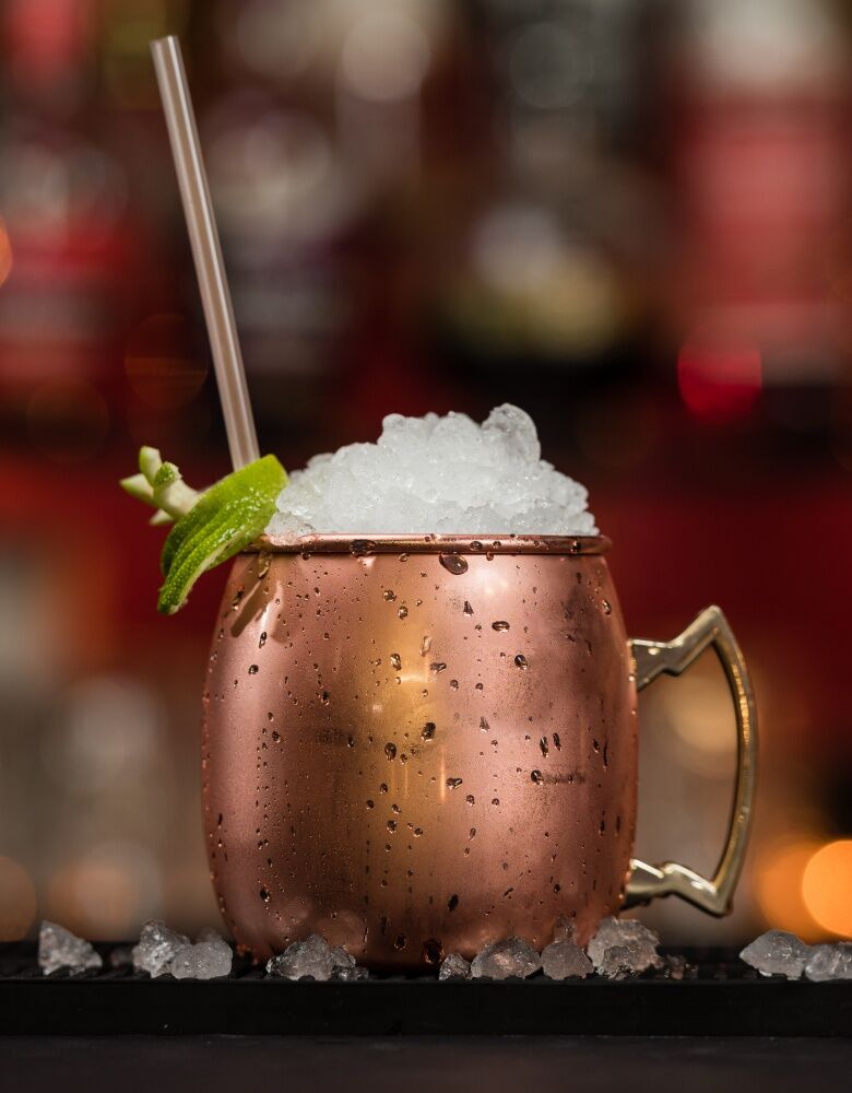 Beaumont Mezclar Copper Plated 500ml Curved Moscow Mule Mug Brass Handle - Image 2